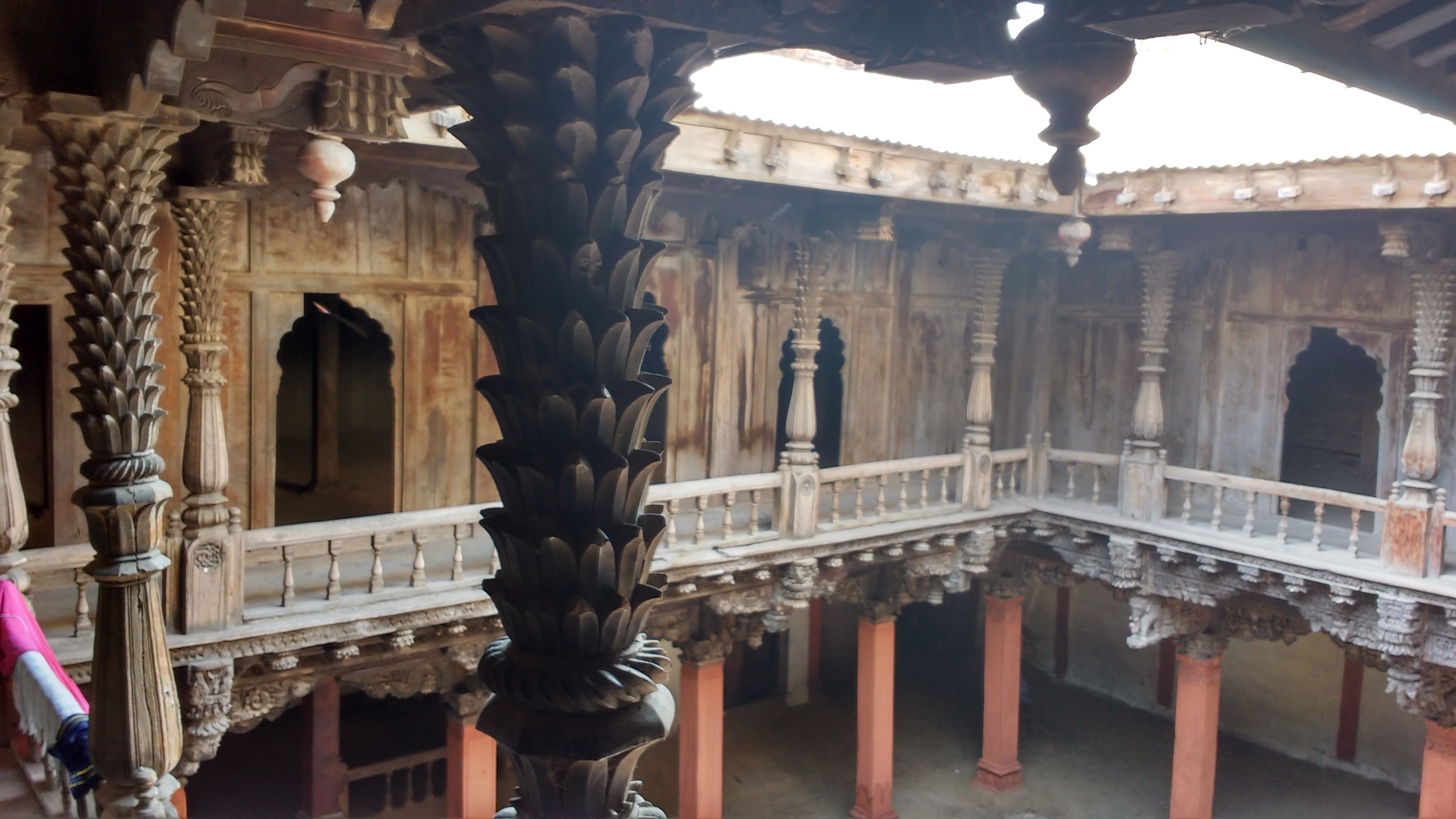 Carving inside Wada Palashi Fort